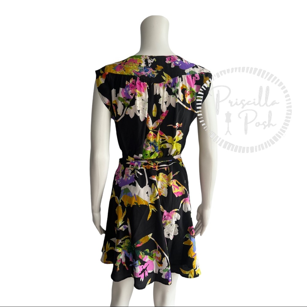 Yumi Kim Black Vibrant Floral Print Wrap Dress Short Sleeve 100% Silk Pink Green - Picture 5 of 13